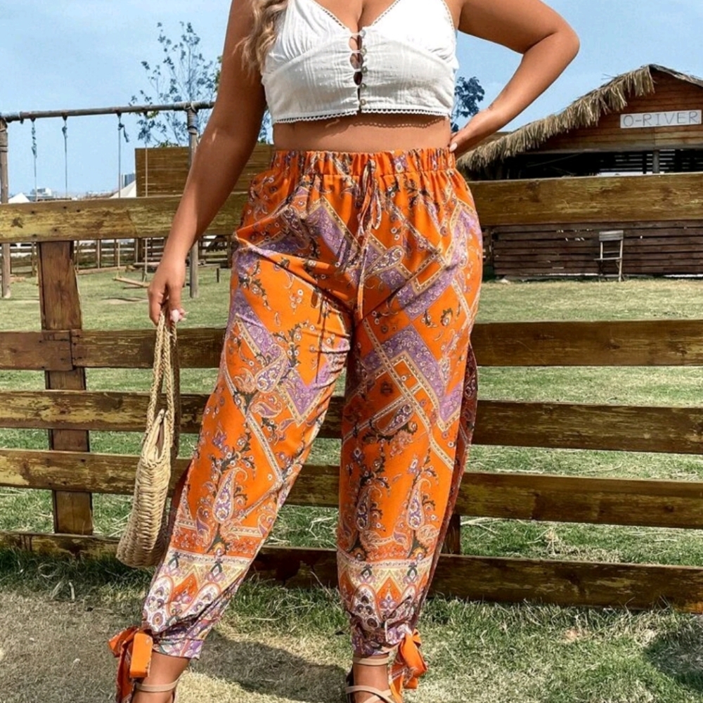 Plus Paisley Print Knot Hem Pants